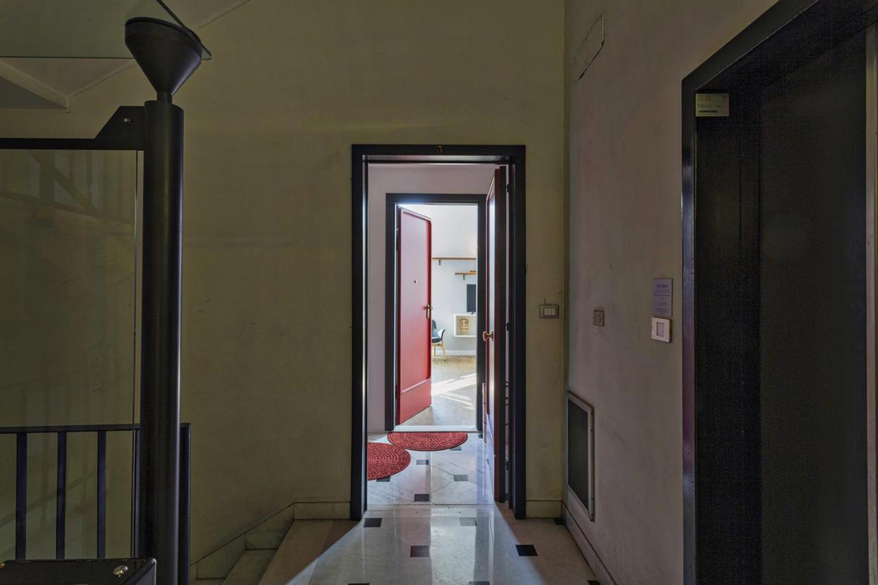 Modern Loft In The City Center By Wonderful Italy ジェノヴァ エクステリア 写真