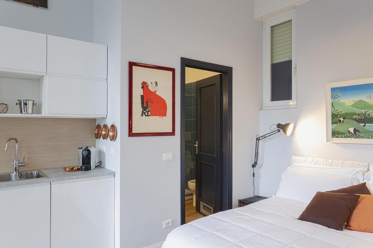Modern Loft In The City Center By Wonderful Italy ジェノヴァ エクステリア 写真