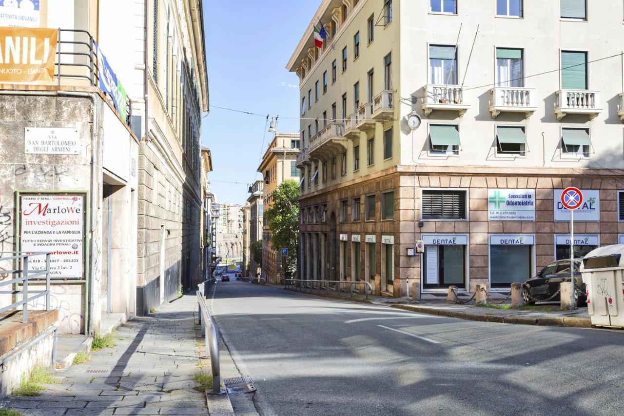 Modern Loft In The City Center By Wonderful Italy ジェノヴァ エクステリア 写真